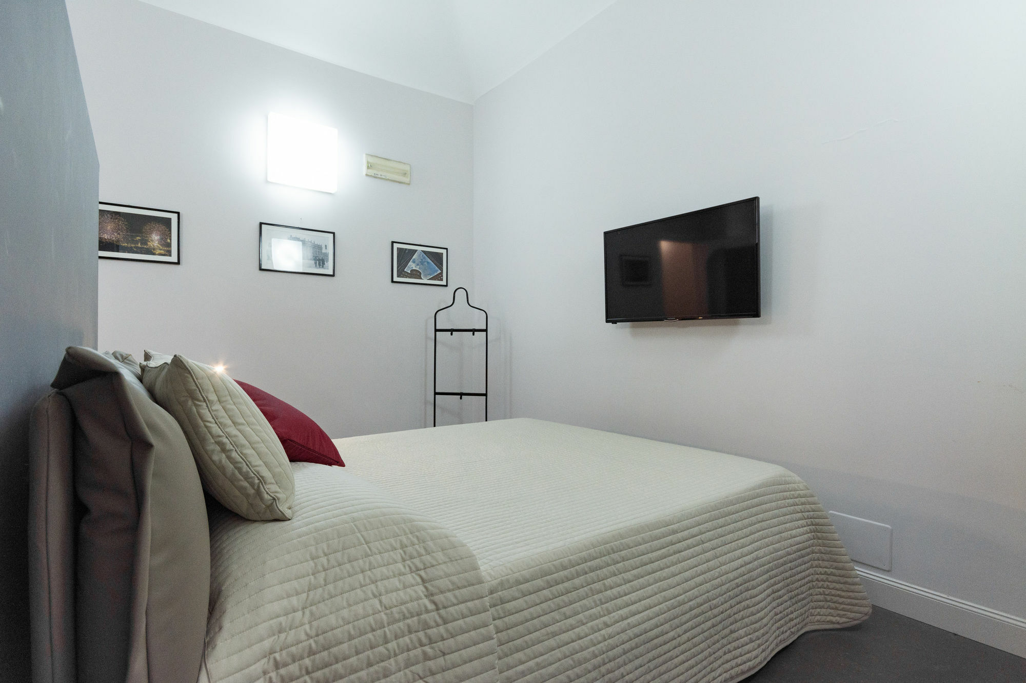 Stylish In Centre Apartment